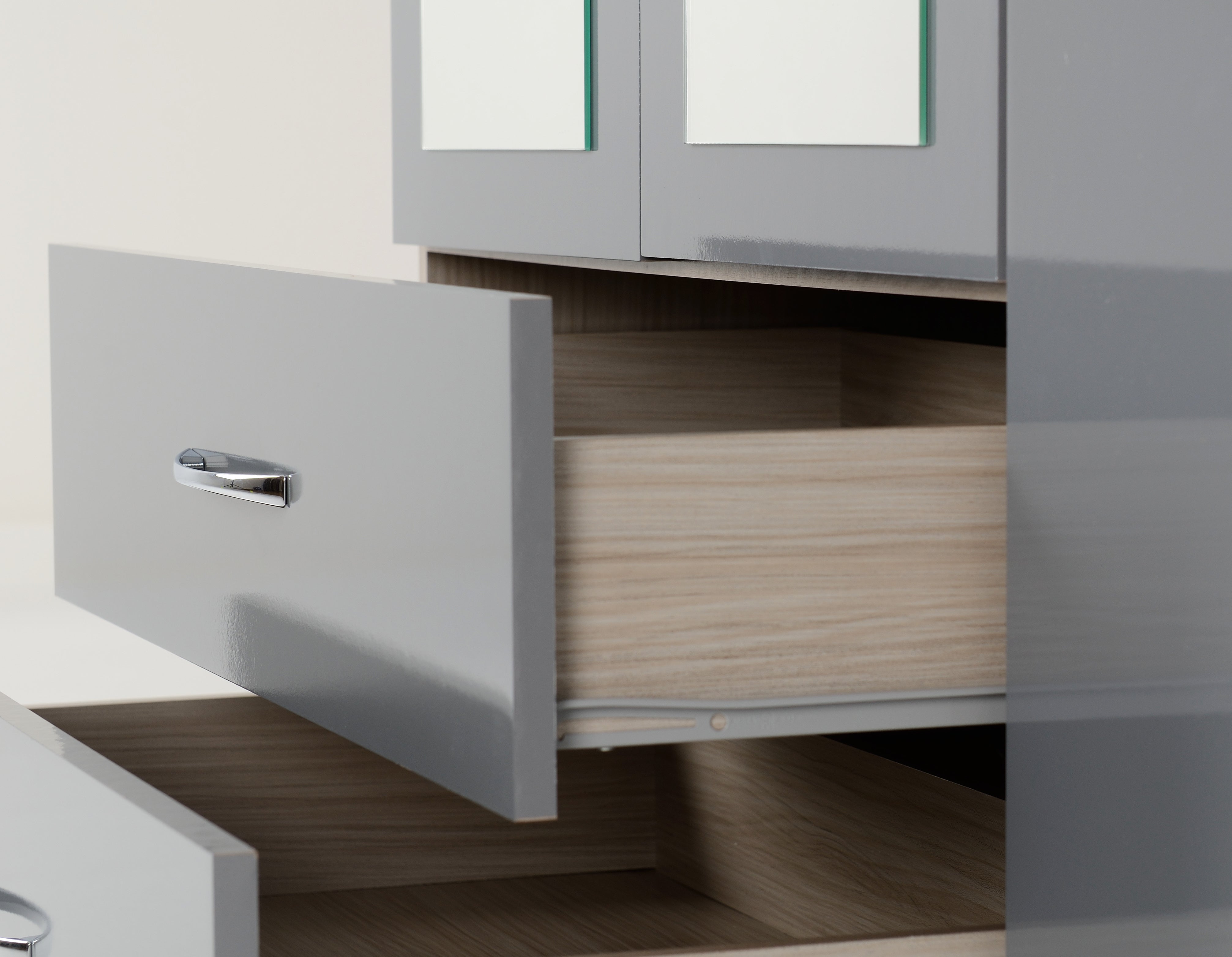 Nevada 4 Door 2 Drawer Mirrored Wardrobe Grey Gloss/Light Oak Effect Veneer